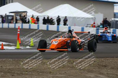 media/Nov-16-2025-CalClub SCCA (Sun) [[2975c16dfc]]/Group 5/Turn 1/